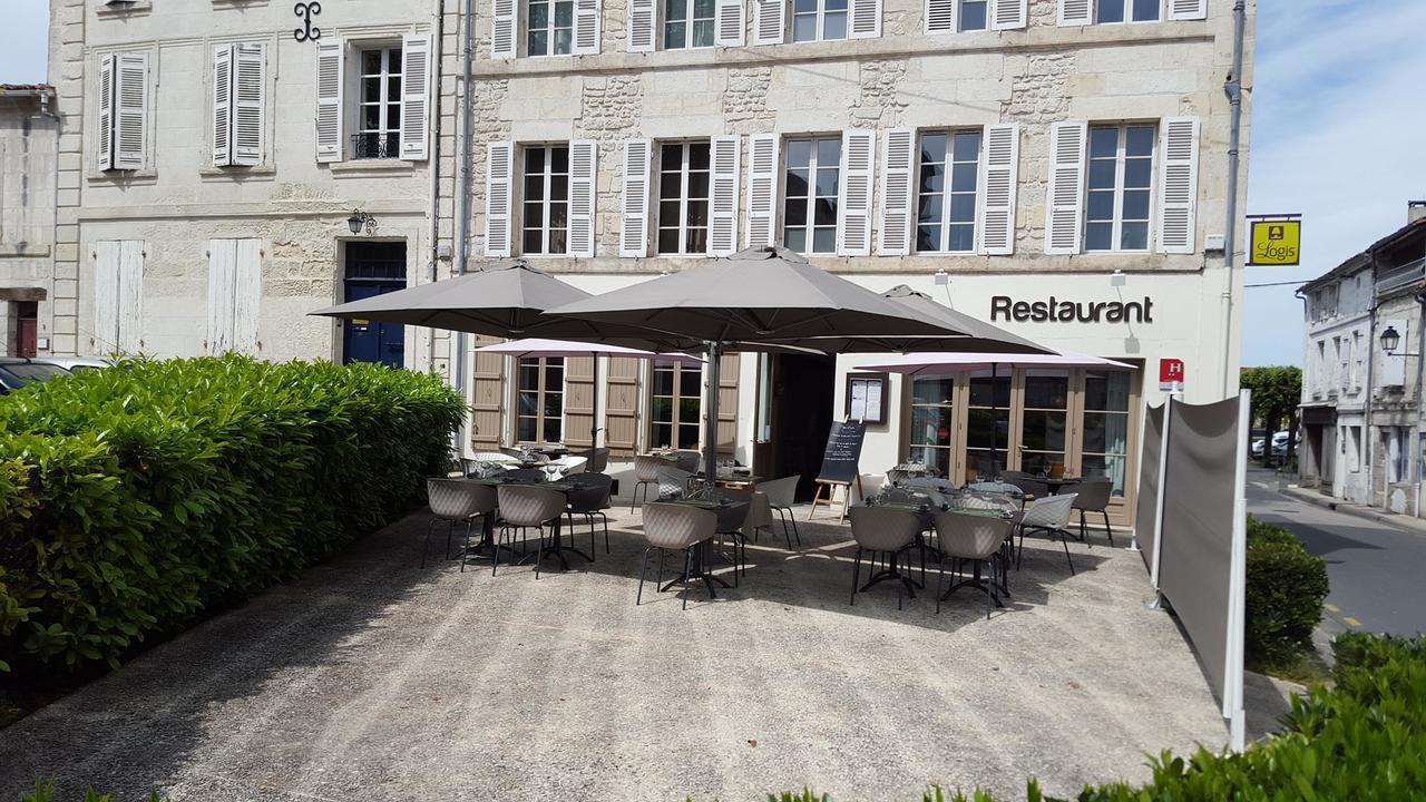 Saveurs De L'Abbaye Hotel Saintes Exterior photo